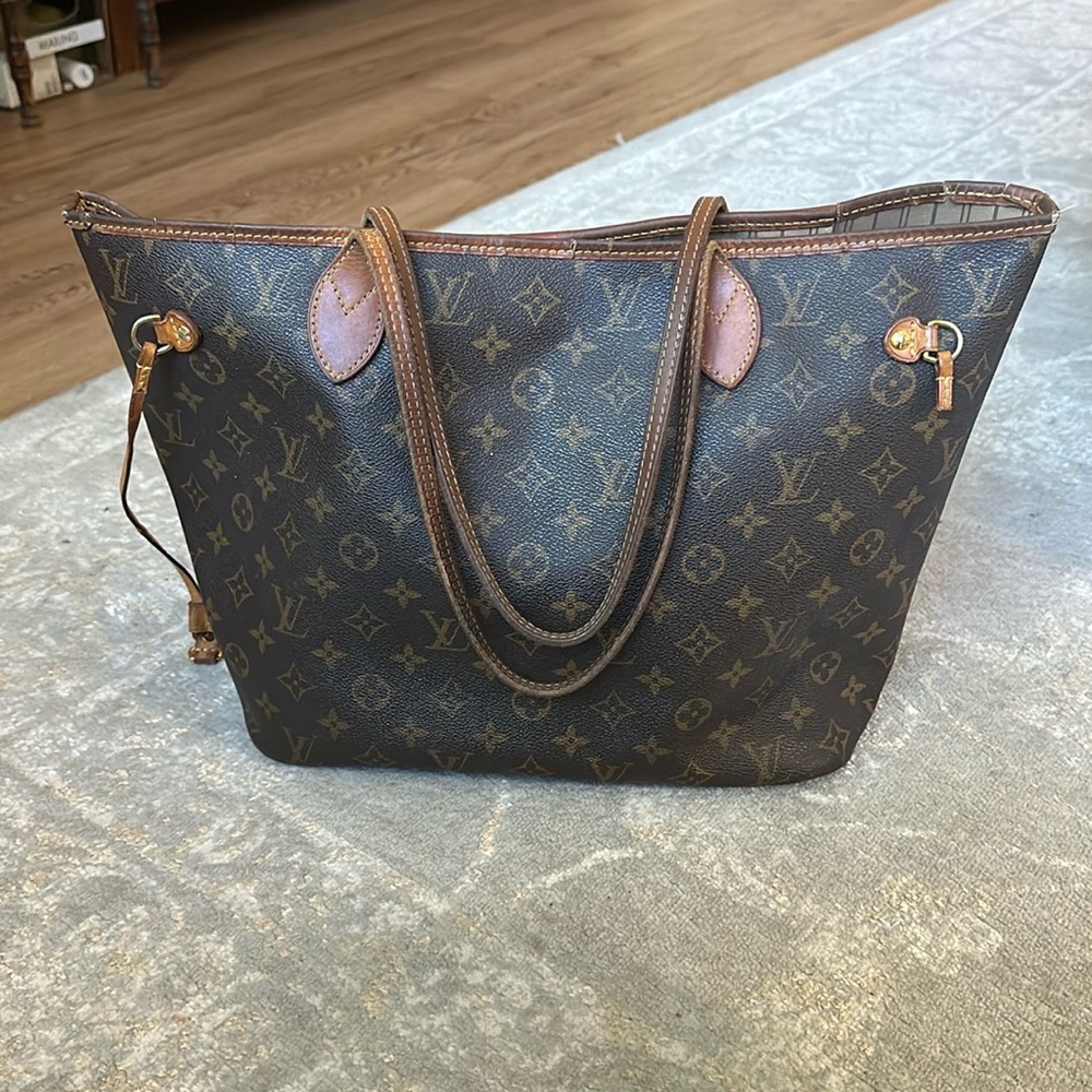 LOUIS Vuitton neverfull mm monogram print tote
